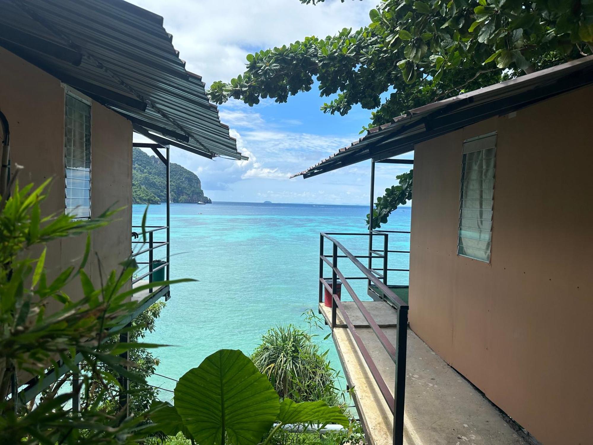 Phi Phi Seaside Bungalow Phi Phi Don Exterior foto
